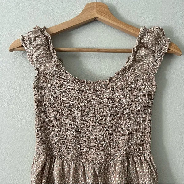 Jessica Simpson smocked sleeveless jumpsuit beige with ivory speckle size xs - Image 2