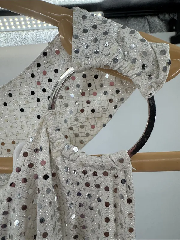 Lipstick Silver Sequin White Sleeveless banded Top ring detail L draped neck Y2K - Image 9