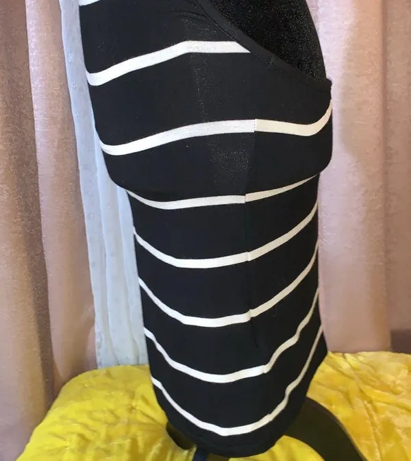 Venice Beach NWT for Venus Size 6 Cutout Back Dress - Image 4
