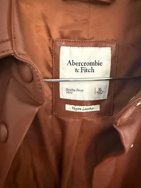 Abercrombie Vegan Leather Jacket XL Super Soft - Image 3