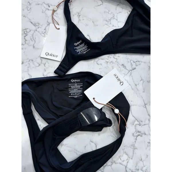 NWT Quince Black Italian Plunge Bikini Top & Low Rise Bottom Set Size Small - Image 3