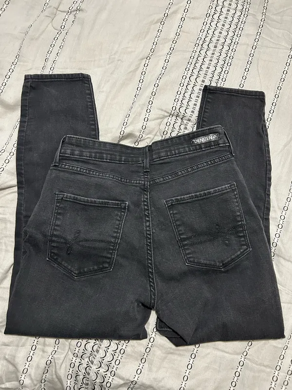 Levi’s Women’s Black Skinny Jeans - High Rise Ankle - Image 2