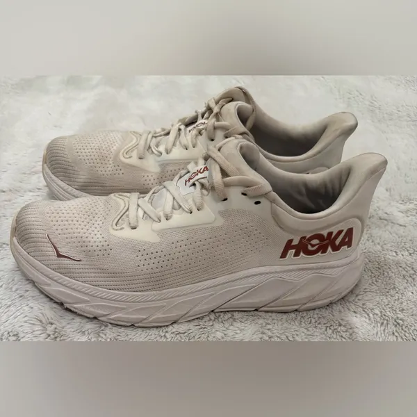 Hoka One One Arahi 7 – Women’s Size 11 – Cream & Pink - Image 2