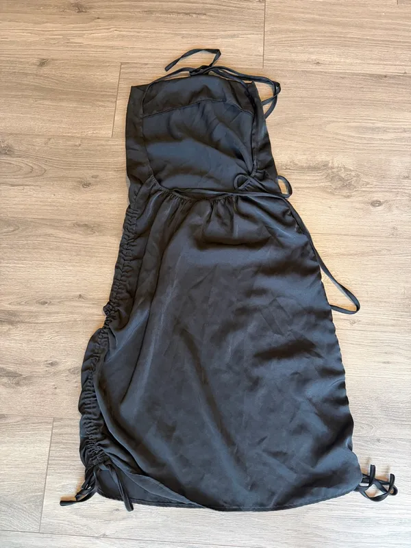 SheIn Black Satin Halter Dress with Side Ruching /Festival/ Summer night dress - Image 4