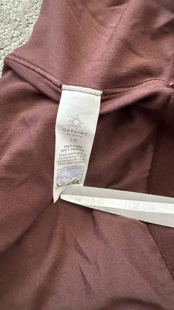 Aerie Offline Crop Top - Image 3