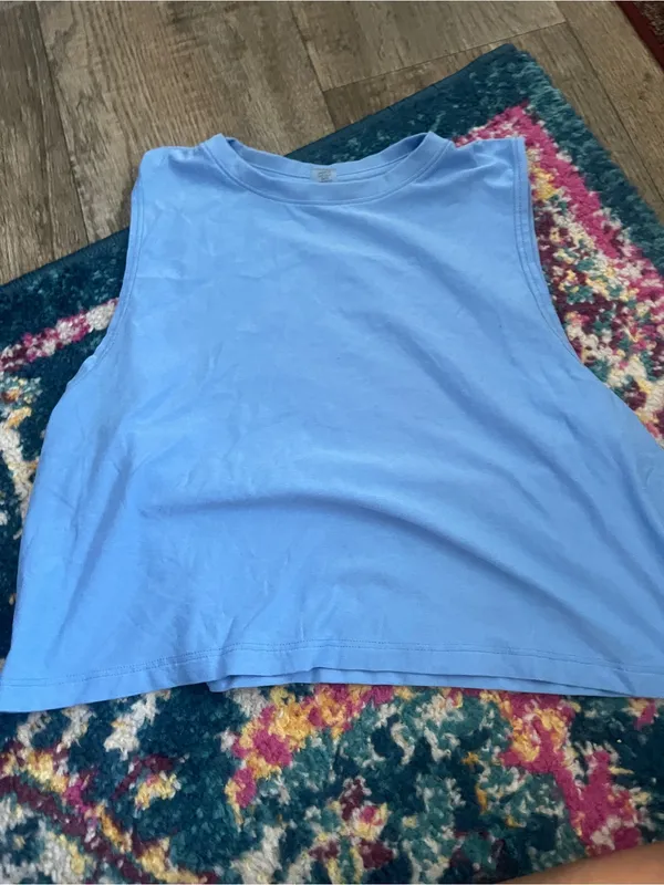 Beyond yoga Light Blue Sleeveless Crop Tank Top - Women - Image 3