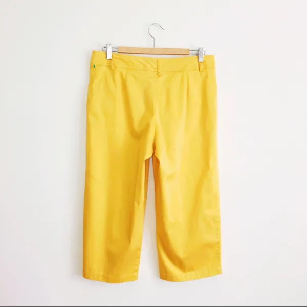 Yellow wide legs capris Size 12 - Image 2
