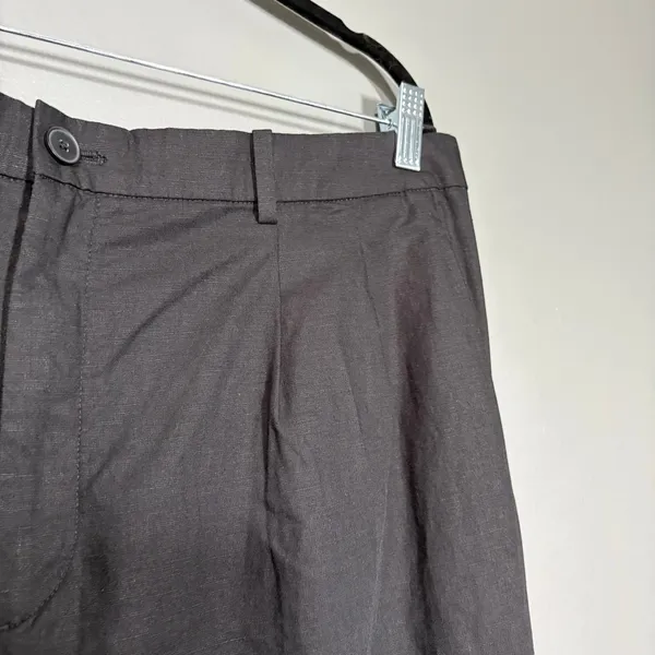 Uniqlo Women's Black Pleated Wide Leg Pants - Size XXL - Linen Blend Relaxed Fit - Image 2