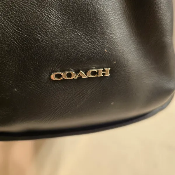 Coach Leather Women's Tote Bag - Image 5