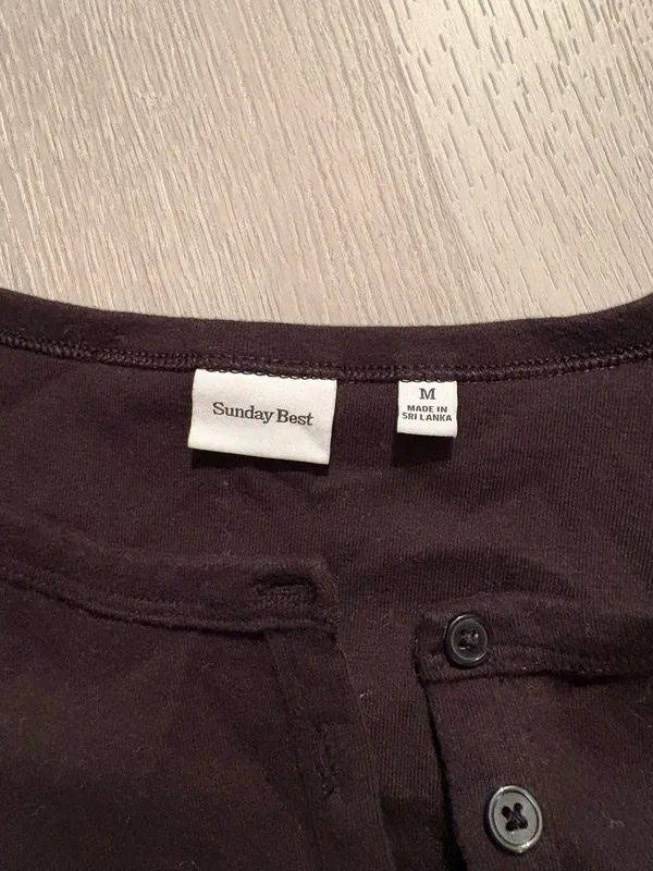 Aritzia Sunday Best Sweater Cropped - Image 2