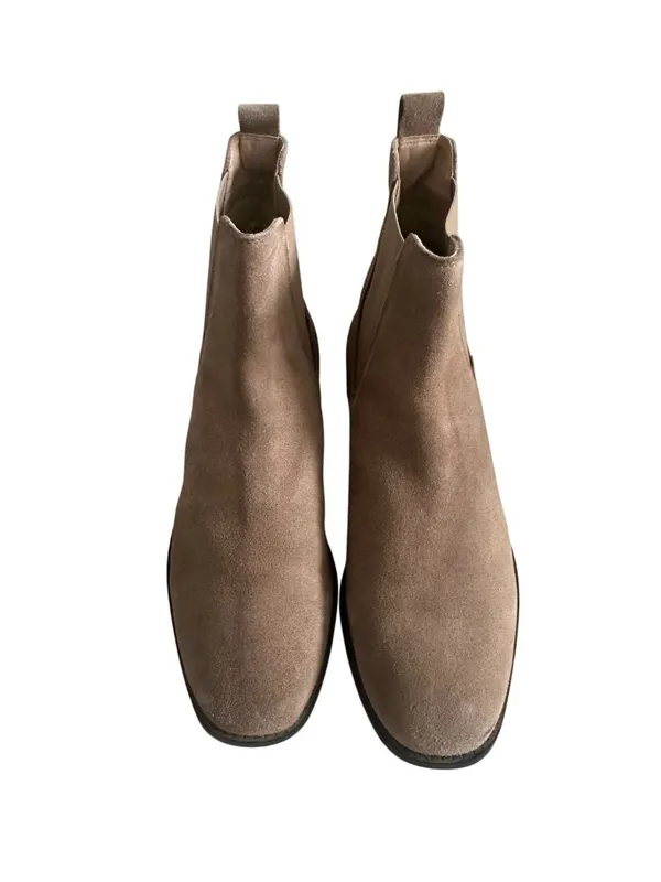 FIND Tan Suede Flat Ankle Boots Size 8.5 / 39 - Image 4