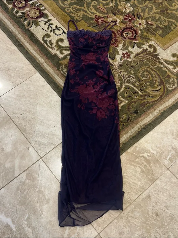 House of CB Aiza Grape Floral Print Maxi Dress - Image 2