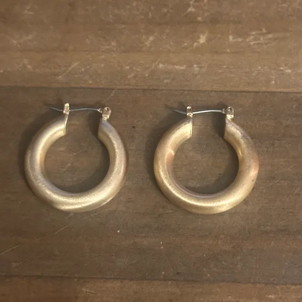Gold Tone Satin Hoop Earrings - Image 5