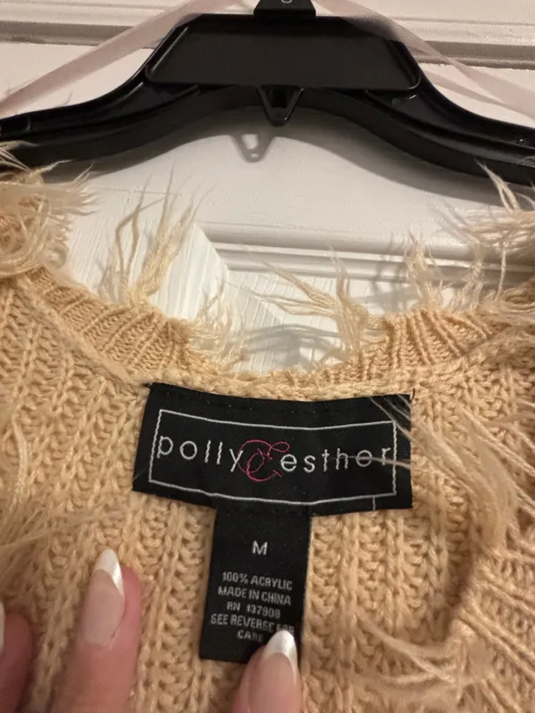 Polly & Esther Sweater Cropped Distressed - Image 2