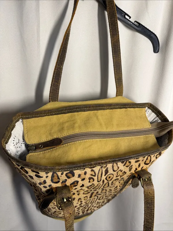 NWOT Myra Bag Barbarian Hair Leopard Gold Tan‎ Canvas Brown Leather Zip Tote Bag - Image 5