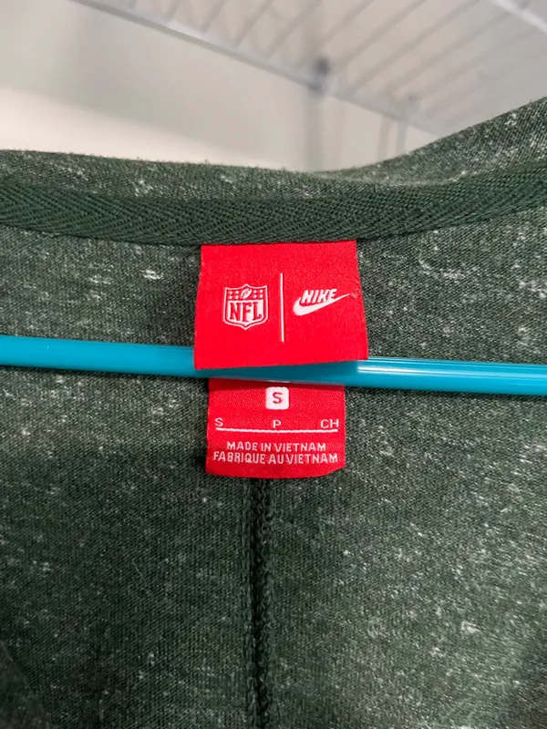 NFL Nike Green Bay Packers Long Zip Up - Image 3