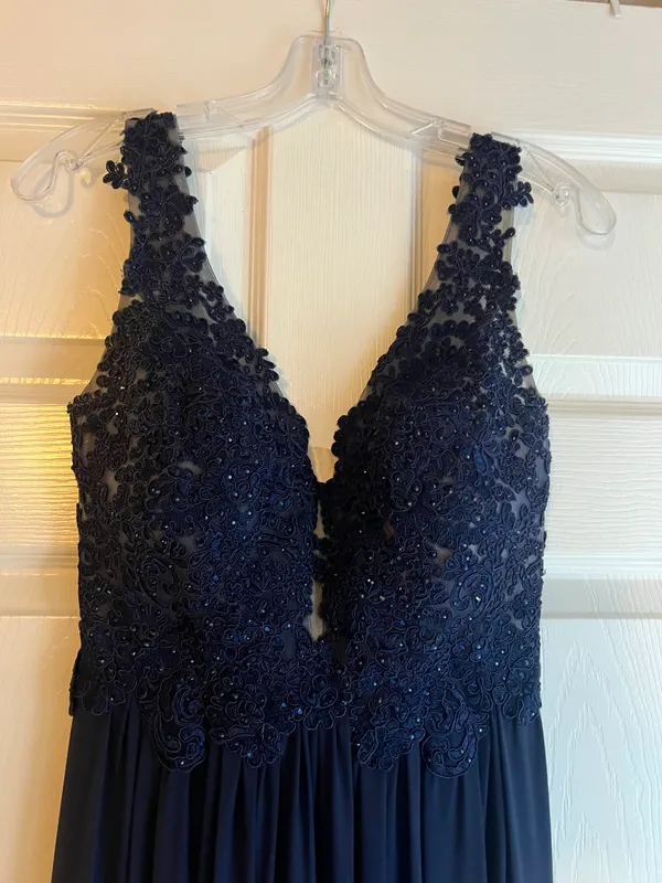 Sherri Hill Prom Dress - Image 2