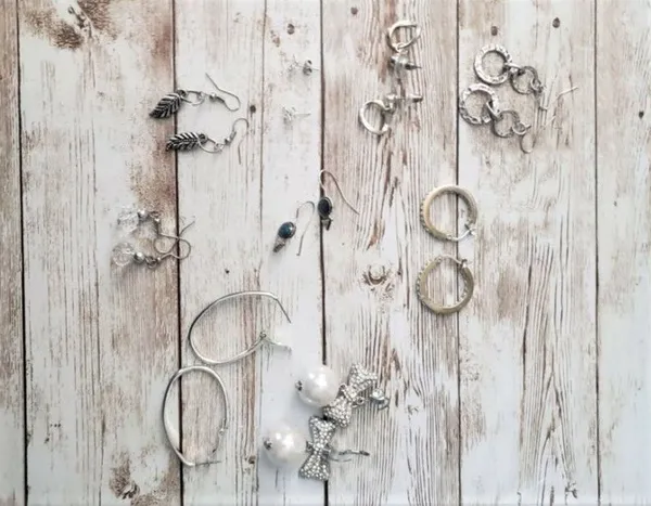 Job Lot of 9 Pairs of Earrings Silver Tone Pre Owned Earrings for Pierced Ears - Image 2
