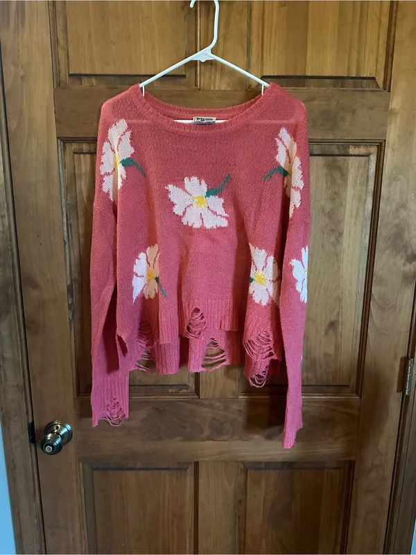 Show Me Your MuMu Coral Pink Floral Distressed Crewneck Sweater Size medium - Image 3