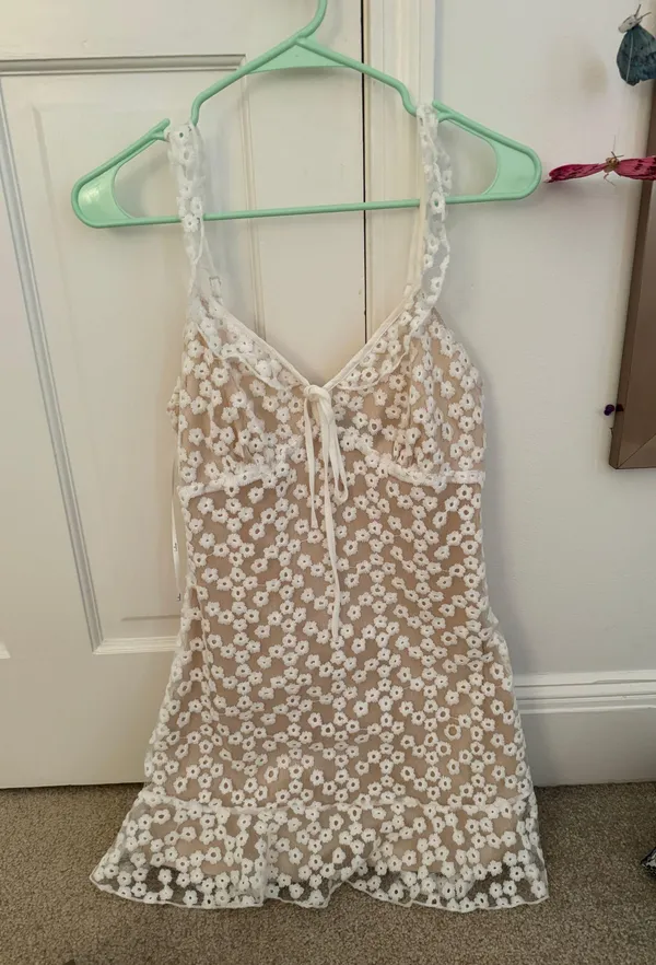 Lulus white dress - Image 3