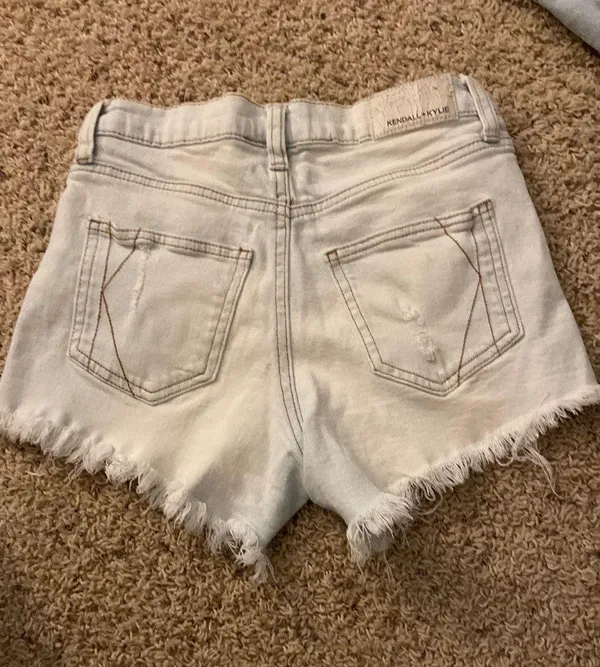 Kendall + Kylie Light Wash Denim Shorts - Image 2