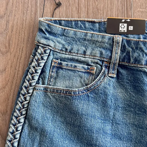 Express Straight Leg Ankle Jeans Braid Trim Casual Medium Wash NEW Women Sz 12 - Image 4