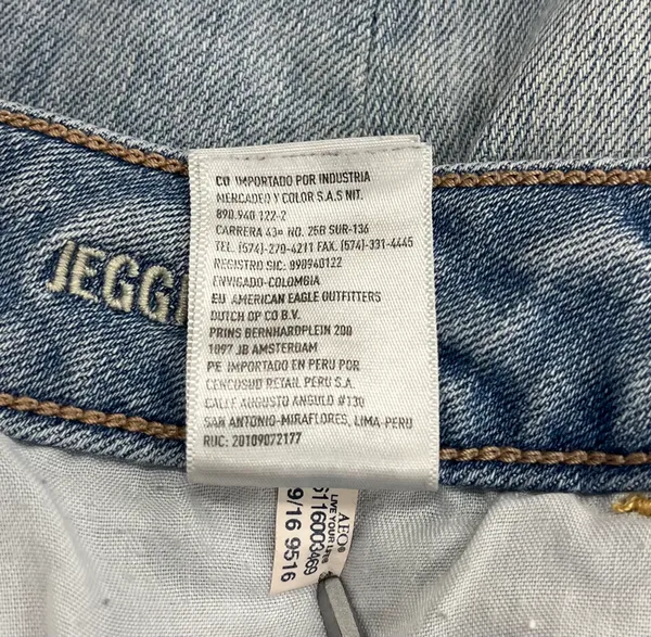 👖 American Eagle Outfitters Light Wash Super Stretch Jeggings - Image 10