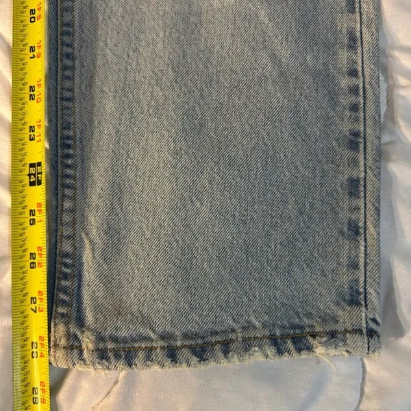 Levi’s Vintage 961 Waist 28 inches Inseam 28 inches Light Wash Loose fit 1996 - Image 9