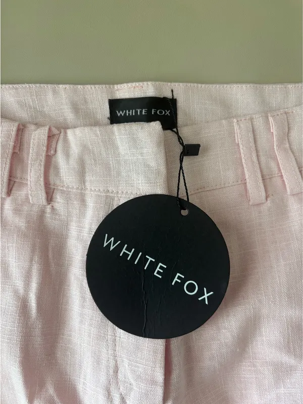 White Fox Boutique Mini Skirt Pink - Image 3