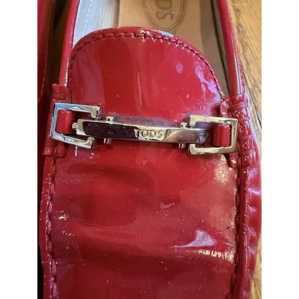 Tod's Womens Red Patent Leather Gommino Driving Loafer Sz 8 - Image 3