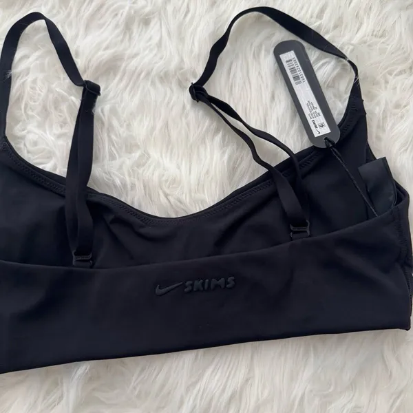 Nike Skims Matte Micro Scoop Sports Bra Obsidian Size XS - Image 7