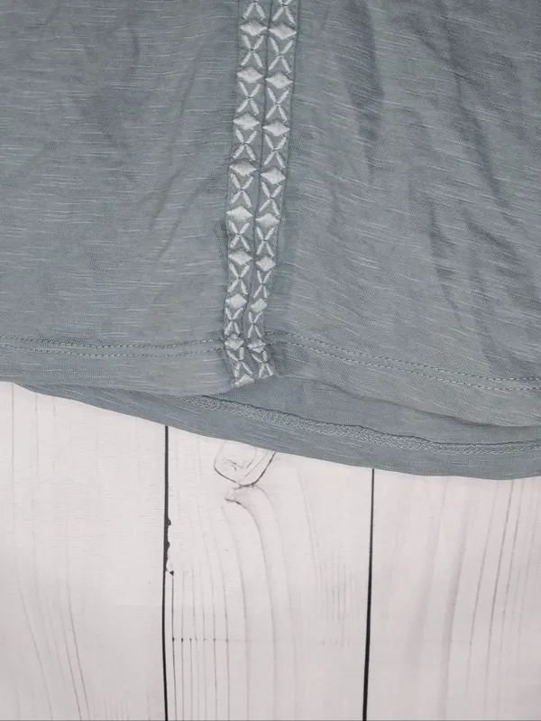 Kuhl Shay Sage Green Lightweight Casual Gorpcore Outdoor Travel V-Neck Tank Top - Image 4