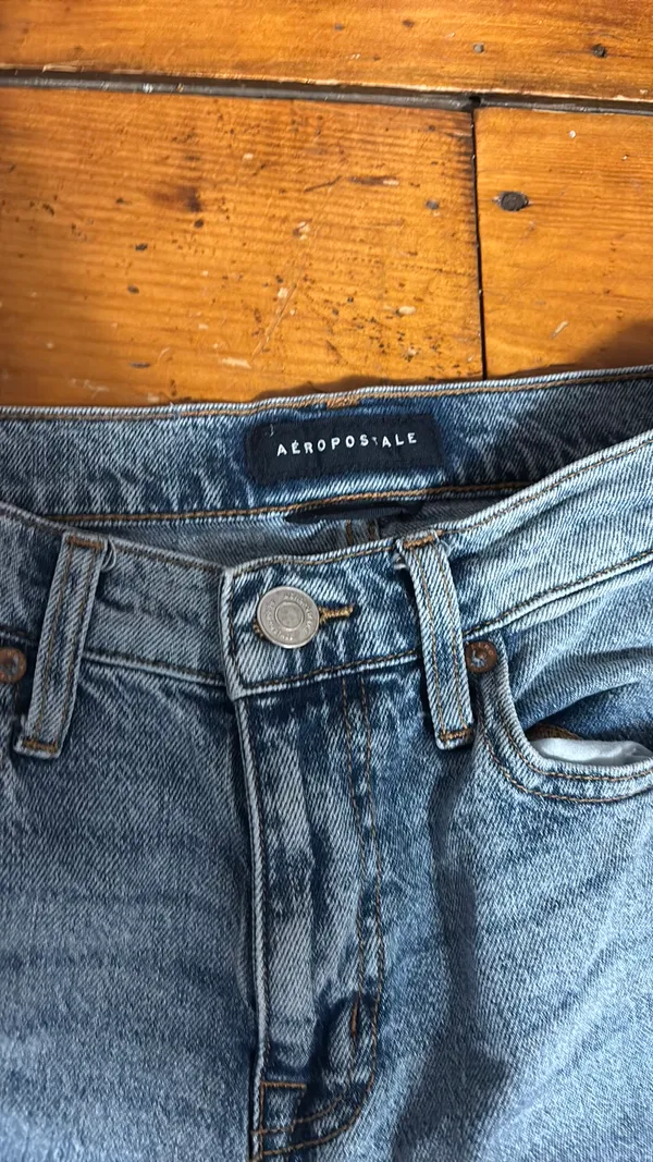 Aeropostale Jeans High-Rise Flare - Image 4