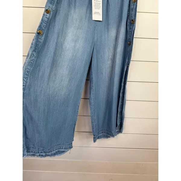 For The Republic Chambray Size M Wide Leg Side Button Frayed Hem Ankle - Image 6