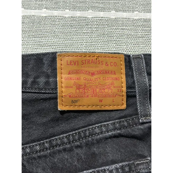 Levis Premium 501 Original Shorts Black Distressed Cutoff‎ Button Fly Womens 27 - Image 11
