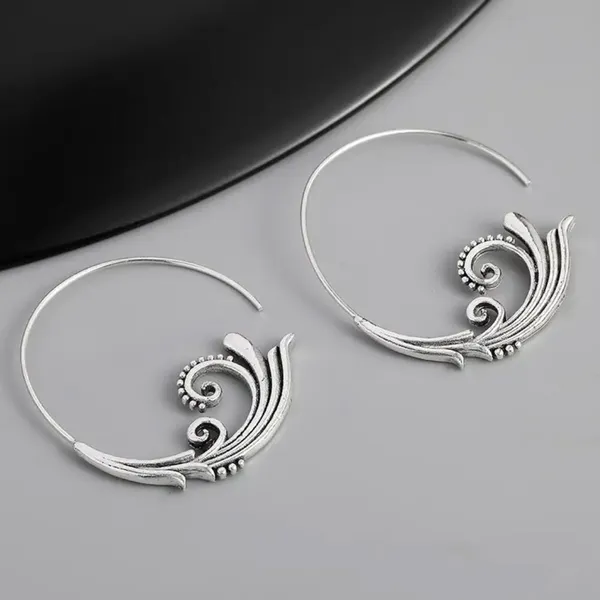 Delicate Carved Leaf Design Hoop Earrings - Image 5