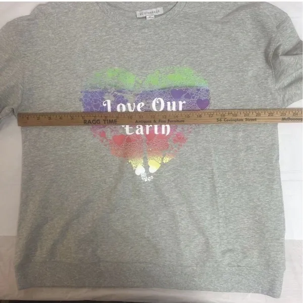 EcoThreads Love Our Earth Gray Rainbow Heart Sweatshirt XL Eco Graphic Pullover - Image 5