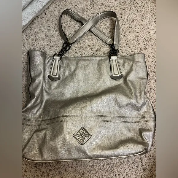 Simply Vera metallic grey purse Gray - Image 2