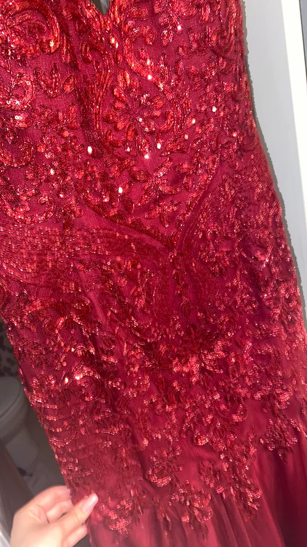 Prom Dresss Red Size 12 - Image 3