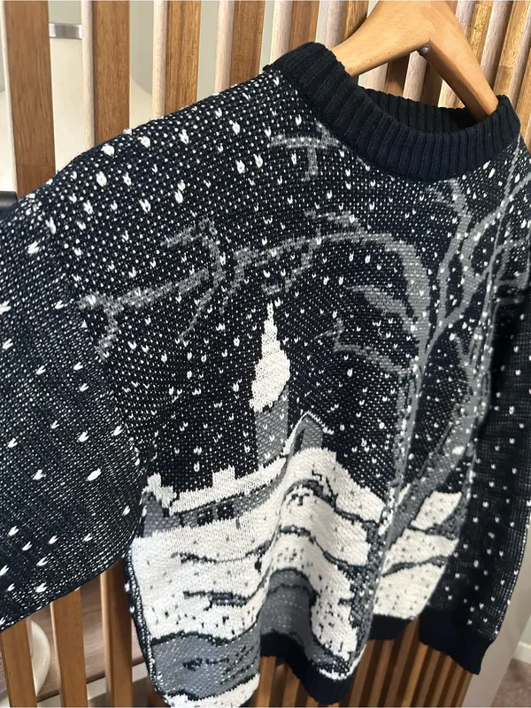 VTG Extra Black White Winter Scenic Snow Village Knit Sweater Size XS - Image 4