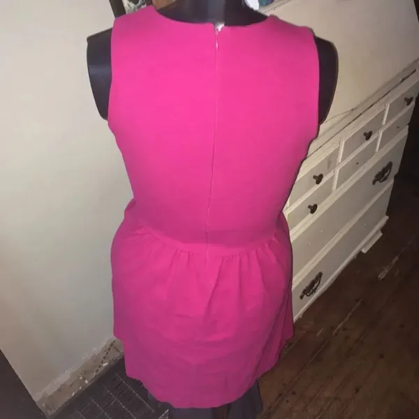 J Crew Factory raspberry pink knit Barbiecore size 8 fit and flare dress - Image 3