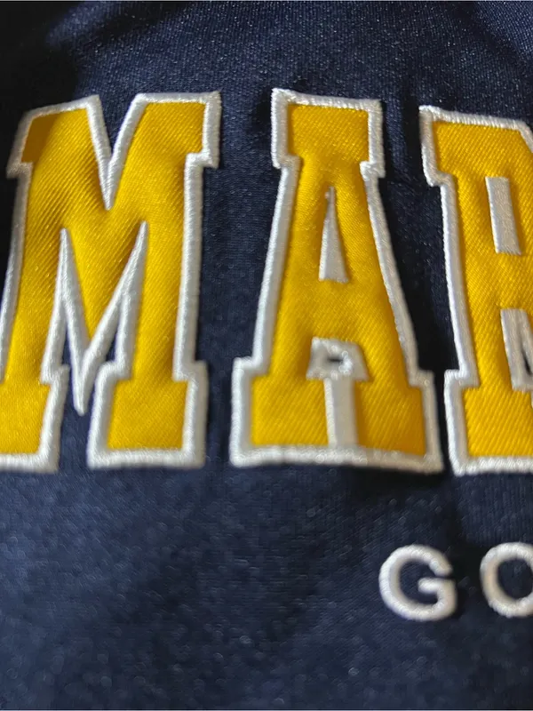 Colosseum Marquette University Hoodie Navy/Gold Collegiate Sweatshirt-Size L - Image 6