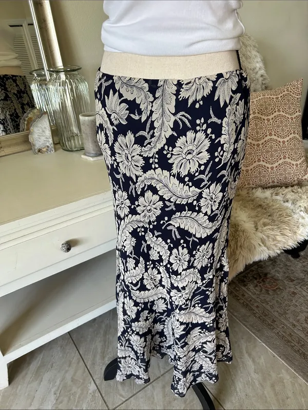 Ralph Lauren Vtg navy beige boho western country floral pull on midi skirt 10 L - Image 6