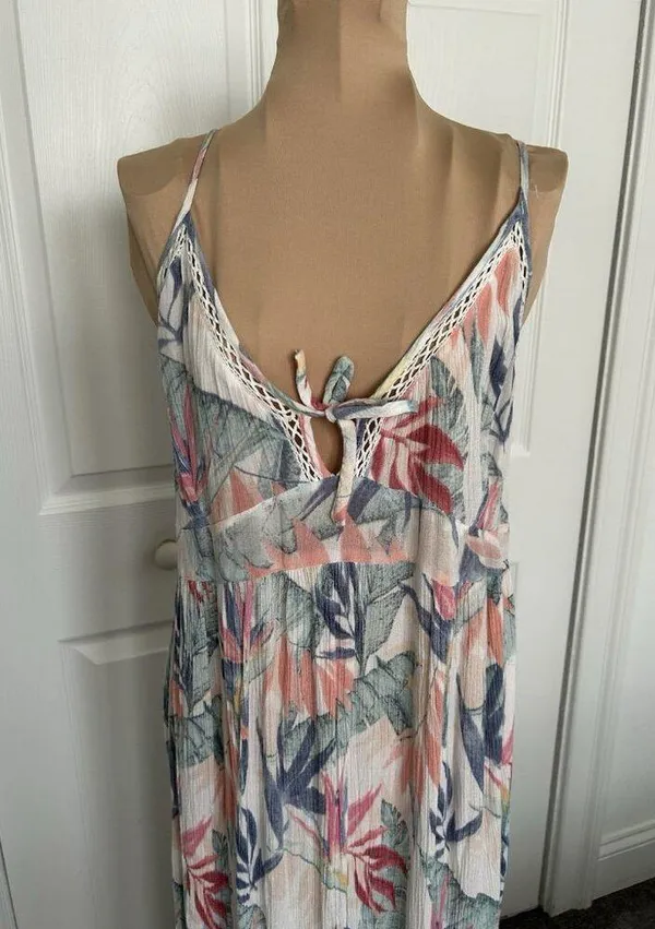 Rip Curl Sea Breeze Maxi Dress Beach Tropical Floral White Size XL - Image 5