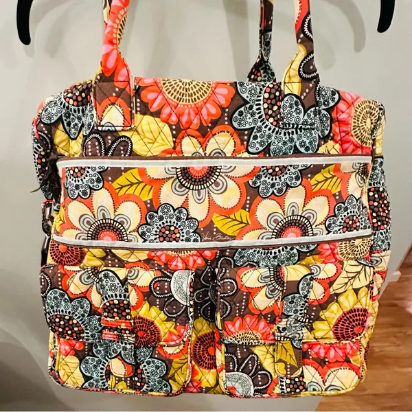 Vera Bradley Tote Multiple Pockets Pristine Condition - Image 2