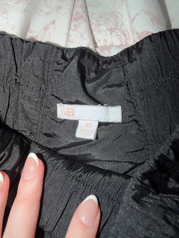 GB Shorts - Image 3