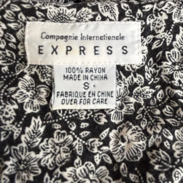 Express Vintage 90s Black White Floral Rayon Button Front Romper‎ Small Romantic - Image 6