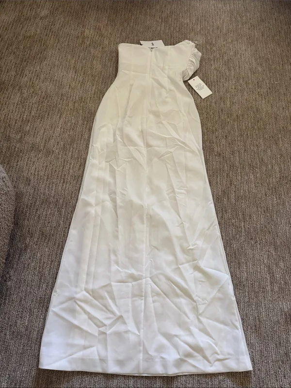 BOA Strapless Ruched Bust Dress - Image 5