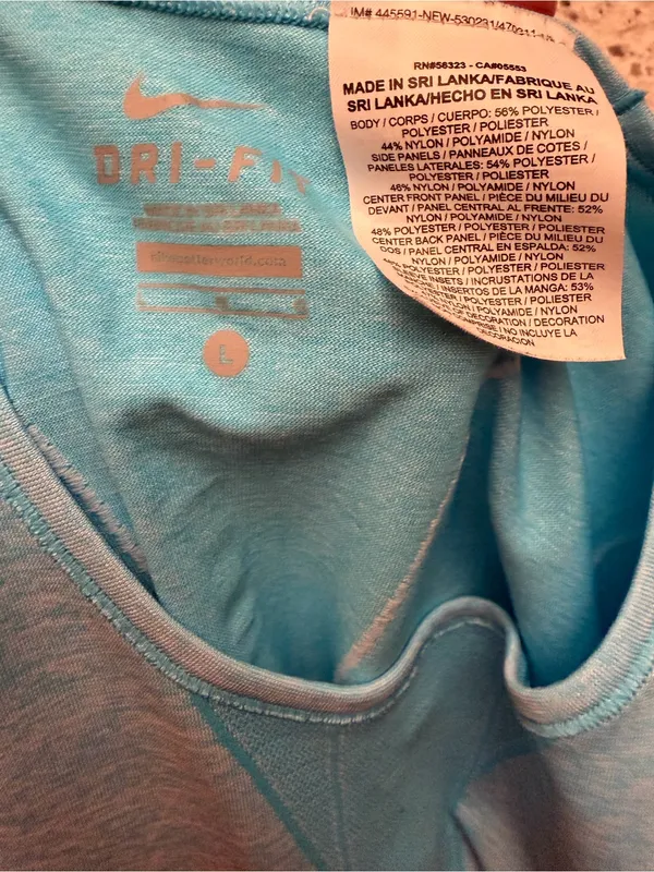 Nike Women's Aqua Blue Long Sleeve Performance running shirt Sz Large - Image 3