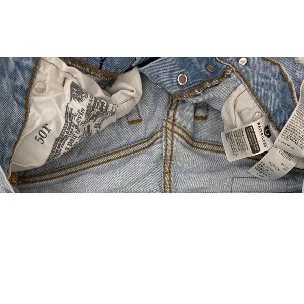 Levi's 501 Denim Button Fly Distressed Straight Leg Blue Jeans Size Women's 24 - Image 4